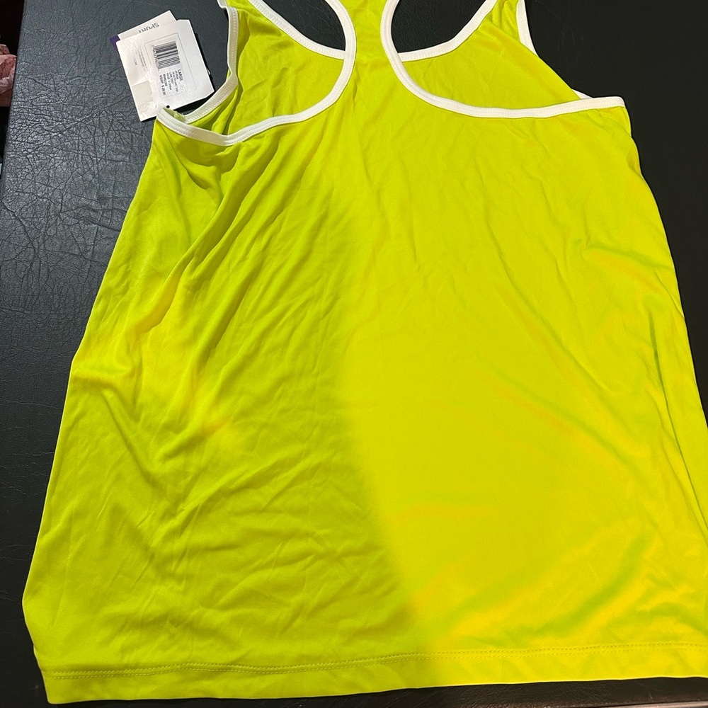NWT 100 Meter Dash Tank Top Size L